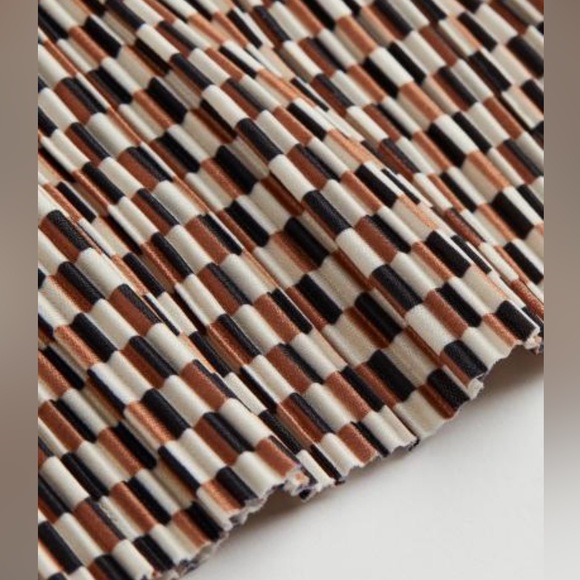 Flared textured jersey leggings - Picture 3 of 5